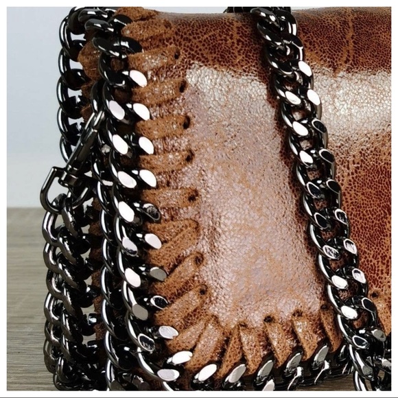 Kylie Italian Leather Chain Shoulder Fabulous Bag - Picture 2 of 4